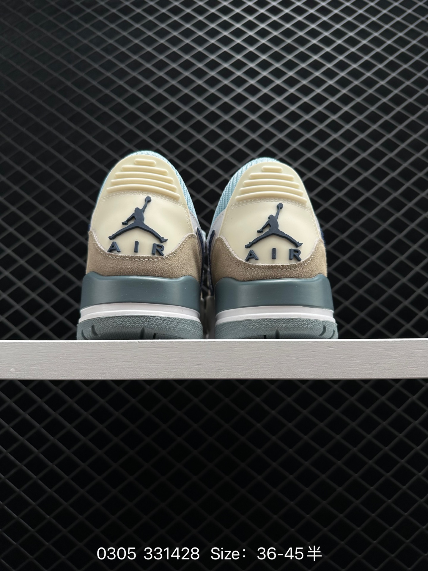 Air Jordan Legacy 312 Utilizes The Familiar“Igloo” From Art Basel